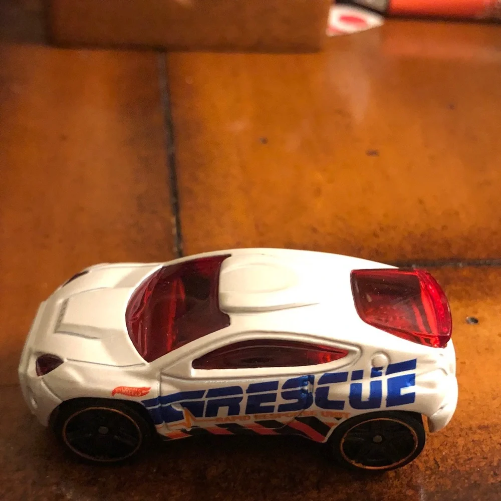 White Kids Toy Car with Red Windows - Brand Unspecified
